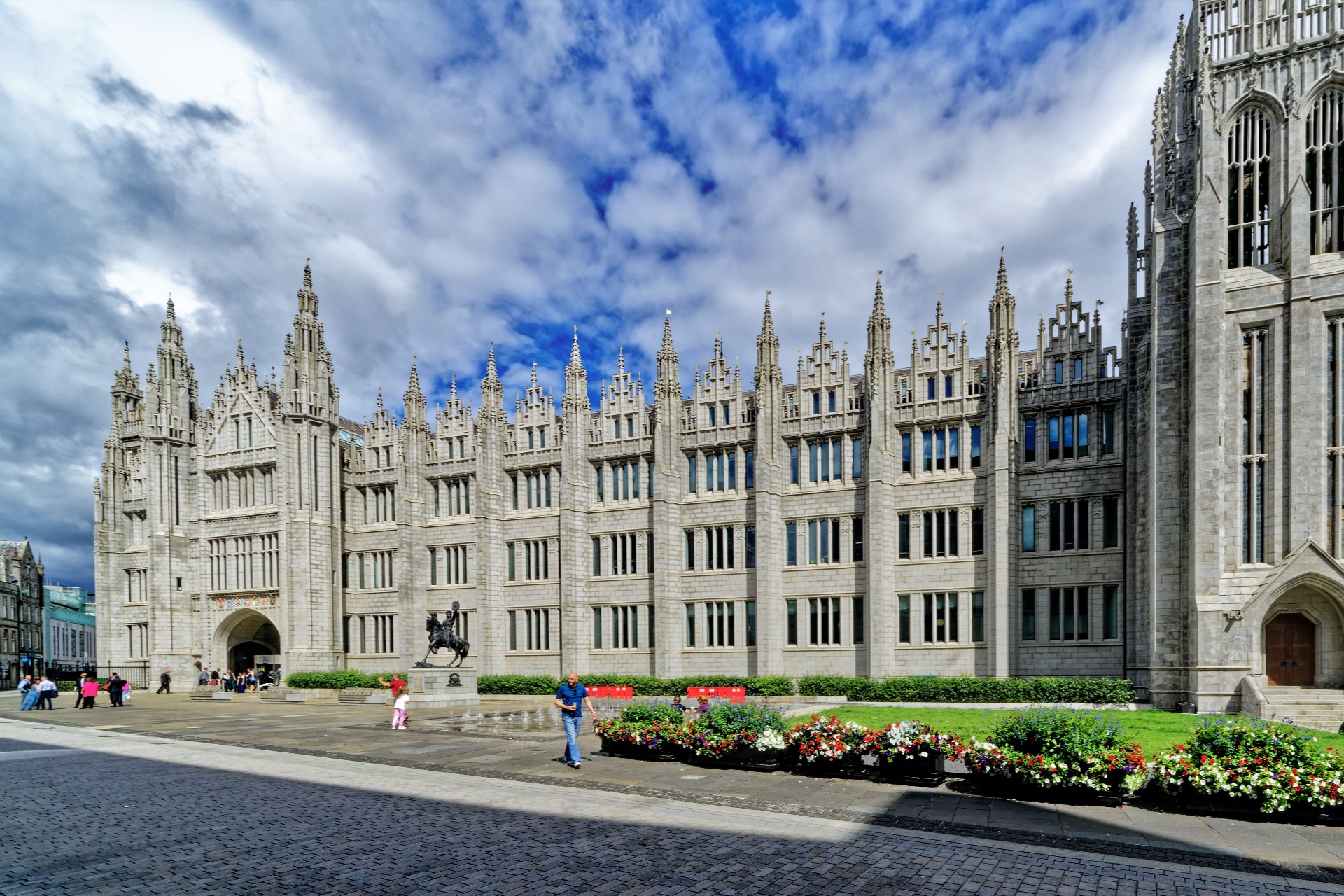 Read more about the article A Warm Welcome to Aberdeen – Your First Steps After Arrival
